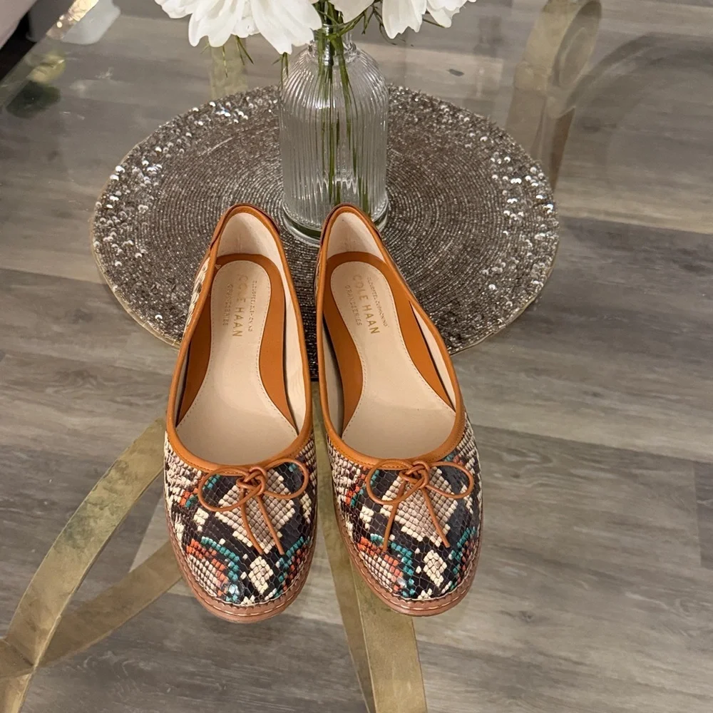 Cole Haan Cloud All Day Snake Print Ballet Flats loafers leather size 10 NEW